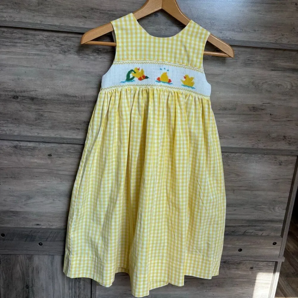 Smocked Frocks Girls 7 Yellow Gingham Ducks Dress Artsy Preppy Old Money Classy